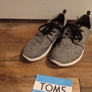 Toms Sneakers